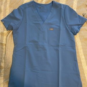 Figs Scrub Top